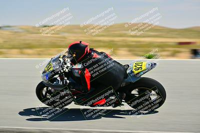 media/Apr-13-2025-TrackXperience (Sun) [[fb1ef998a6]]/Level 2 (Intermediate)/Turn 8 (Session 3)/